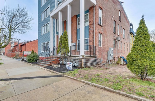 New Haven Apartment | Modern New Haven Condo < 1 Mi to Downtown!