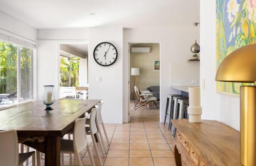 Noosa Heads House | Modern Oasis in Noosa Heads