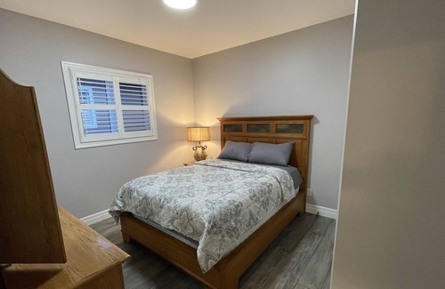 Trenton House | Modern oasis in Trenton