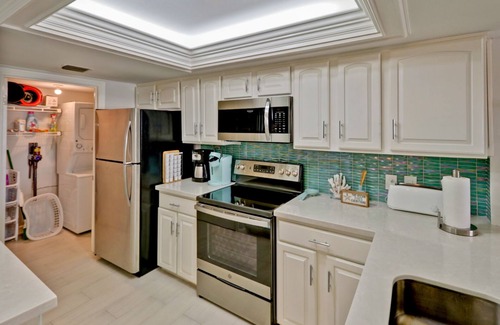 South Padre Island Condo | Modern Oceanfront condo for your Beach Getaway! Spectacular views!