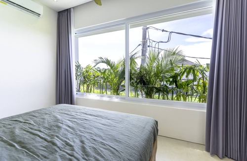 Cemagi Villa | Modern Ocean view Villa with Private pool and rooftop Jacuzzi