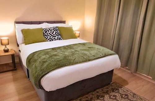 Penge Apartment | Modern Penge East Apartment