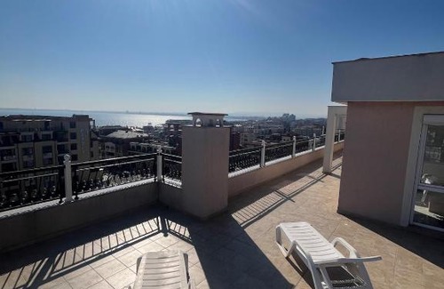 Yurta Apartment | Modern Penthouse Apartment with full Sea View K&R