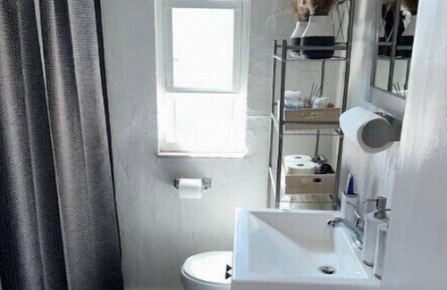 Brookline Apartment | Modern Pittsburgh Osais