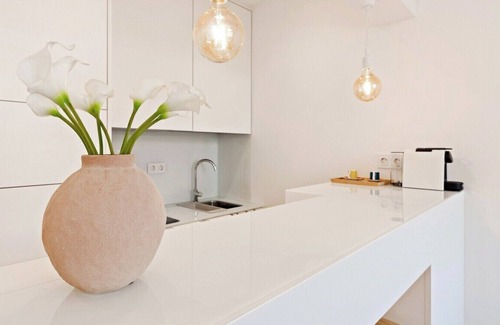 Belem Apartment | Modern Portuguese One Bedroom flat in Belém