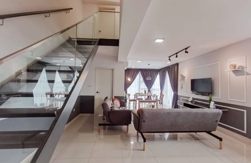 Taman Gemilang Apartment | Modern Premium Suites for 8 Pax @EkoCheras