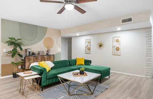 North Mountain House | Modern-PrivatePool+PerfectLocation+RelaxFUN+Sunset