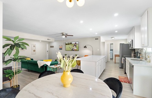 North Mountain House | Modern-PrivatePool+PerfectLocation+RelaxFUN+Sunset