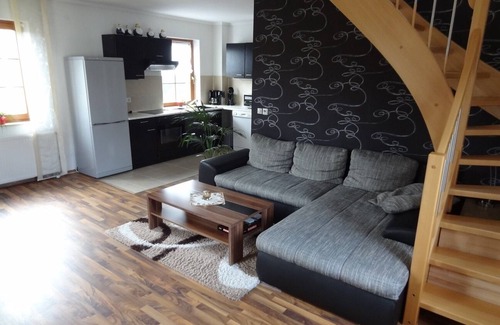 Neuhausen/Erzgeb. Apartment | Modern quiet apartment with stunning views on the edge of Chemnitz