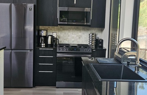 Spearfish House | Modern Rally Rental in the Heart of Spearfish - Paved Roads!