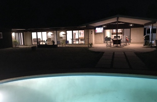 Manchaca House | Modern Ranch House on 30 Private Acres! Swimming Pool, Fishing, Great for Family