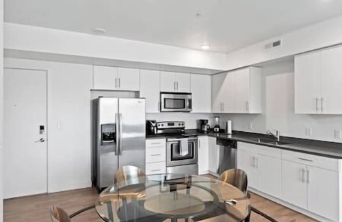 Salt Lake City Apartment | Modern Resort Inspired 2BR Apt w/Pool/Gym/Hot Tub