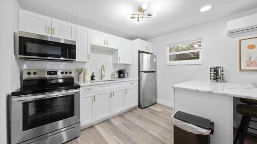 Old Seminole Heights House | Modern-Retro Themed Home Close to Coffee + Food!