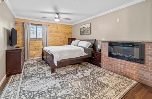 Westlake House | Modern Rustic Family Home in Westlake La