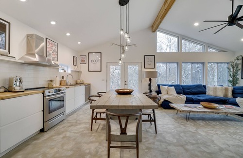 Tunkhannock Township House | Modern Rustic Private Ranch Home