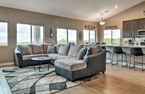 Rio Verde Foothills House | Modern Scottsdale Retreat: Stunning Mtn Views