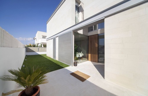 Playa de Palma Villa | Modern semi-detached two-storey villa with private pool