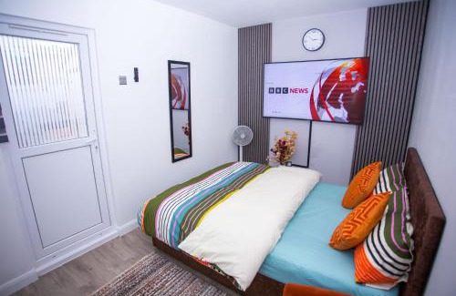 Tilbury Apartment | Modern Serenity 1 Bedroom Stay