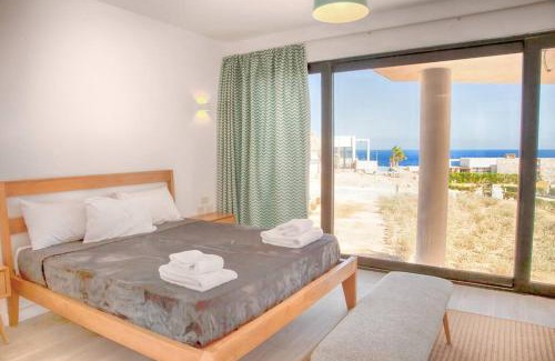 Soma Bay Villa | Modern Soma Bay 2BR Villa w sea views, beach & pool access