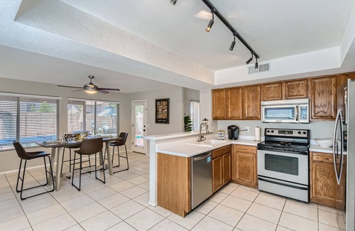 Deer Valley House | Modern Spacious 3 BR home W/Pool and Games