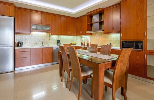 Mourniai Apartment | Modern spacious apartment in Chania ★ Walk to everything ★ BBQ