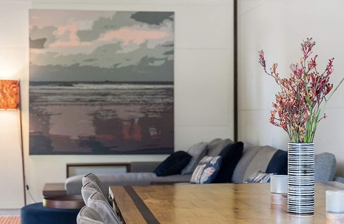 Myocum House | Modern spacious country home with fig trees & valley views - central Byron Shire