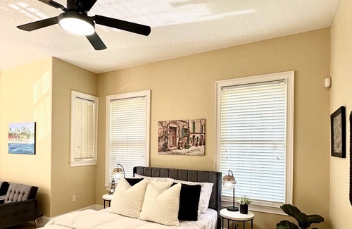 Orlando Apartment | Modern & Spacious Private Master Suite with Separate Entrance