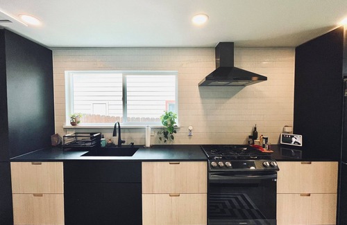 Franklin Park House | Modern stay in a centrally-located home 10 minutes to Downtown and East Austin