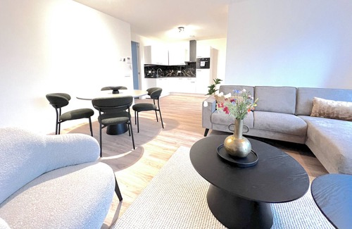 Goirle Apartment | Modern stay with parking, high-speed WiFi, and a cozy ambiance near Tilburg. Sleeps four guests.