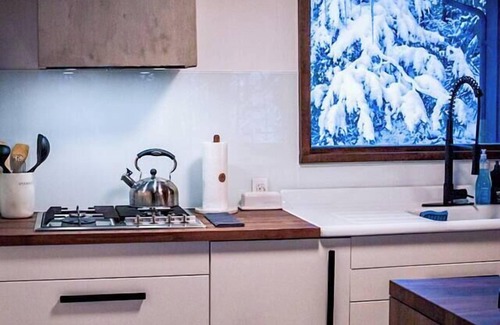 Elka Park House | Modern Streamside Cabin near Hunter Mountain