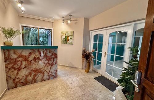 Limassol Apartment | Modern Studio 11 private Kitchenette and Bathroom