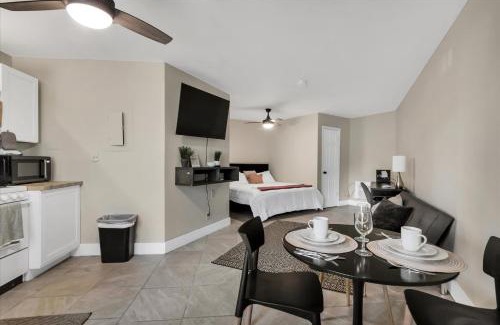 Huntsville Apartment | Modern Studio Apartment near Merrimack Park