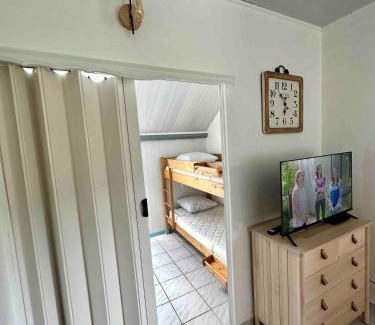 Auzet Apartment | Modern studio auzet col du fanget, site nordique