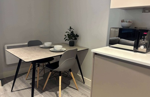 Bracknell Apartment | Modern Studio in Bracknell with free Parking