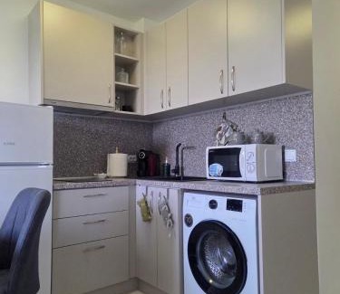 Shkorpilovtsi Apartment | Modern Studio in Shartrez, Shkorpilovsti