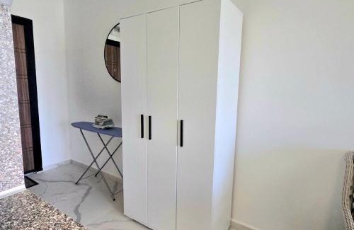 Shkorpilovtsi Apartment | Modern Studio in Shartrez, Shkorpilovsti