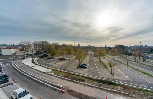 Senhora da Hora Apartment | Modern studio near Metro Station