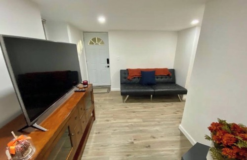 Stamford Apartment | Modern Studio near Downtown Stamford!