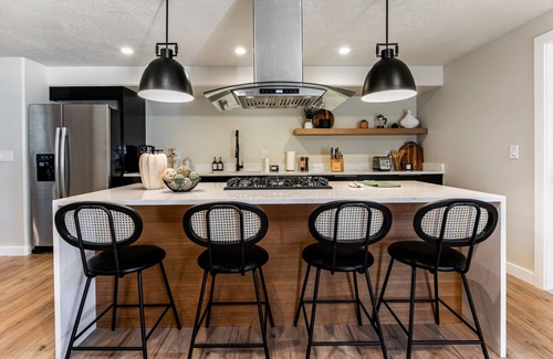 Sandy House | Modern Style Home. Near Expo, RSL, and Canyons