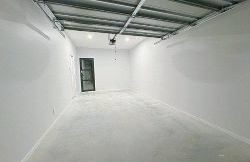 Lower Hutt Villa | Modern & Stylish 3 Bedroom at lowerhutt