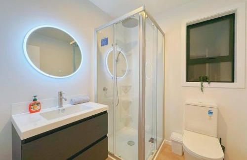Lower Hutt Villa | Modern & Stylish 3 Bedroom at lowerhutt