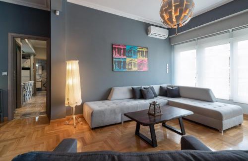 Mousio Apartment | Modern & Stylish Apt at the Heart of Athens
