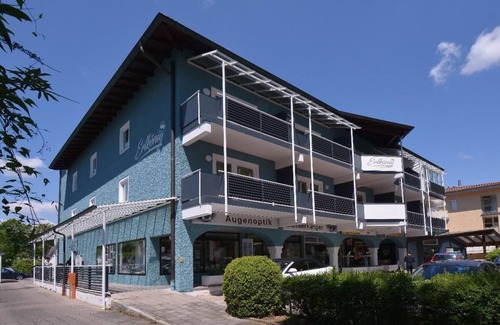 Bad Fuessing Apartment | Modern suite with garden view and WLAN in the Bavarian spa triangle