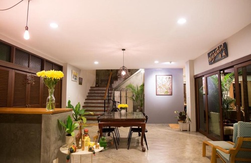Rim Nuea House | Modern Thai Home