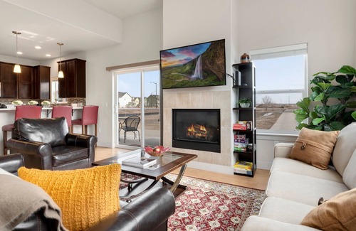 Old Town North House | Modern Townhome Steps from the Brewery District!