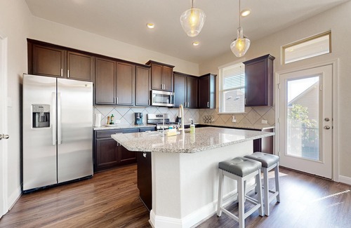 North San Antonio - SAT House | Modern townhome with enclosed yard, private balcony, & W/D - near local park