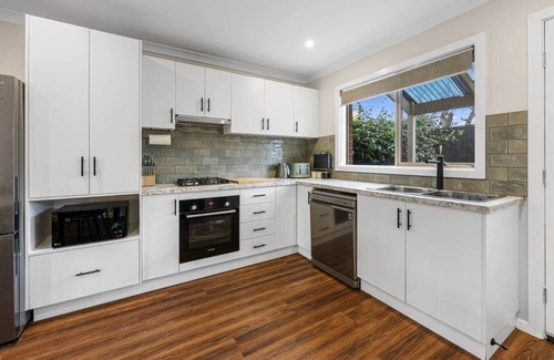 Warrnambool House | Modern Townhouse in the Heart of Warrnambool’s CBD