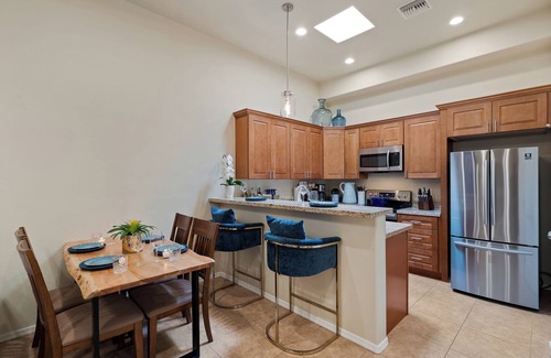 Tumacacori House | Modern Townhouse - Tubac Desert Haven