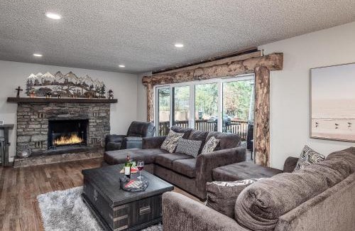 Ruidoso House | Modern Twist