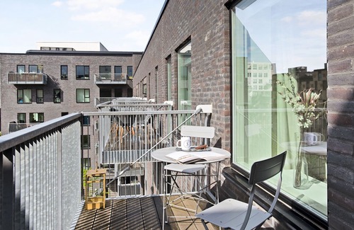 Orestad Apartment | Modern Two-bedroom Apartment close to the metro station and Royal Arena.